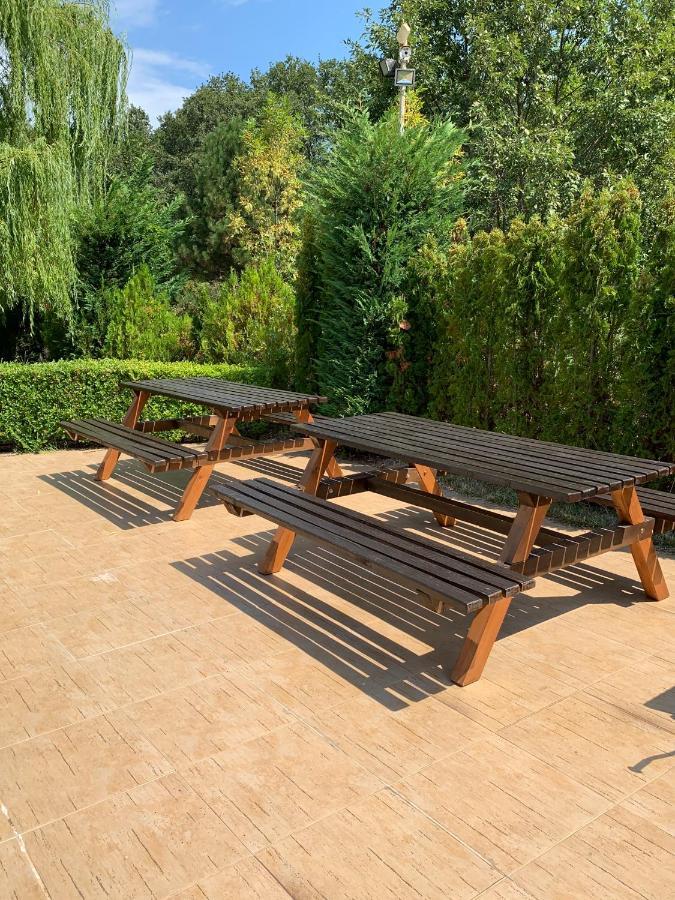Аппартамент Pines Beach Resort Byala  Esterno foto
